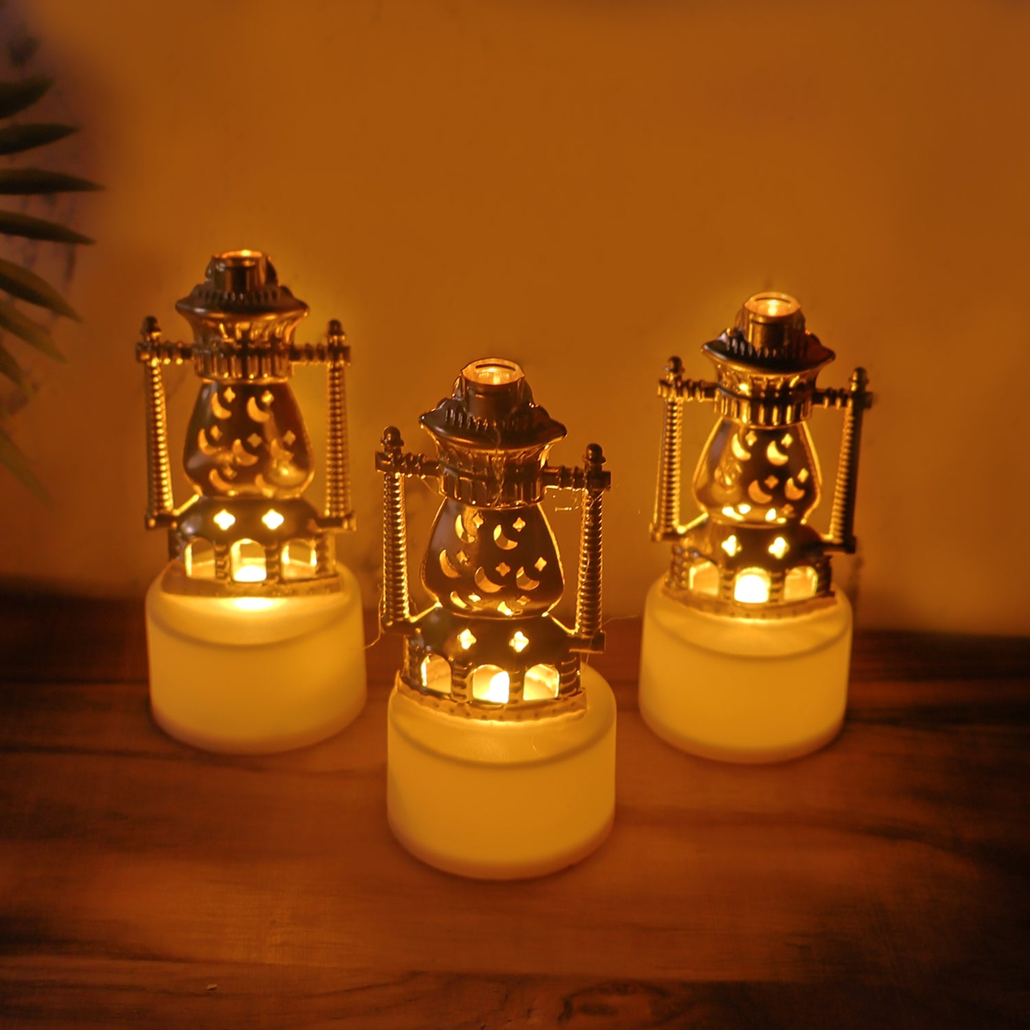 Vintage Lantern Style Decorative Flameless Led Candles (12 Pc)